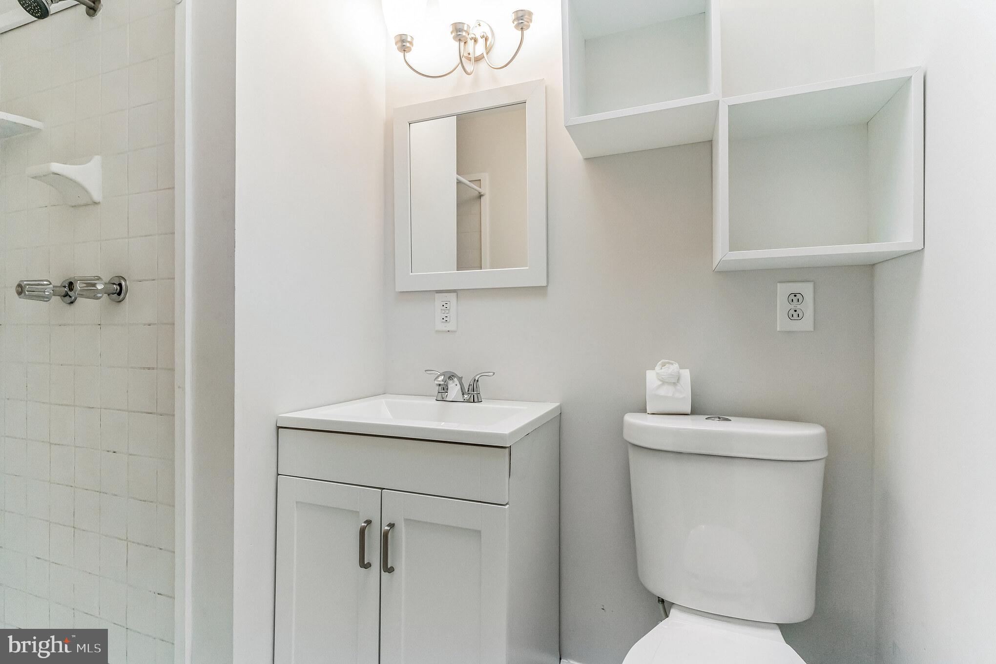 240 Maypole Road Upper Darby, PA 19082 - Photo 15 of 26