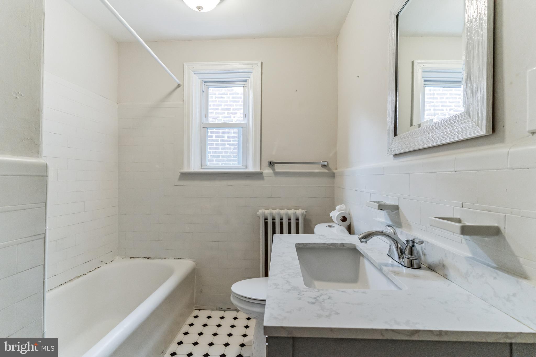 240 Maypole Road Upper Darby, PA 19082 - Photo 18 of 26