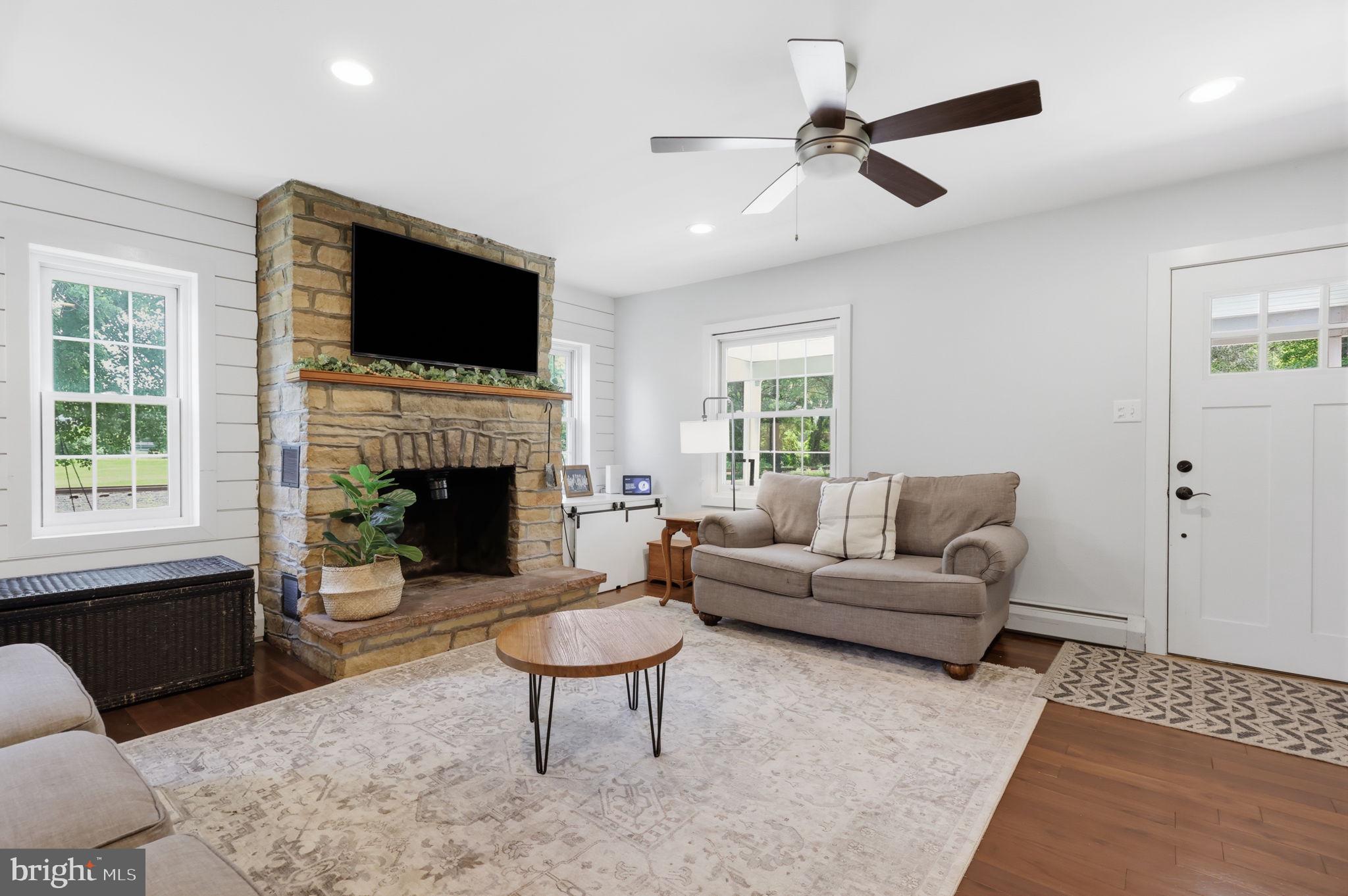 1682 Creek Road New Hope, PA 18938 - Photo 8 of 71