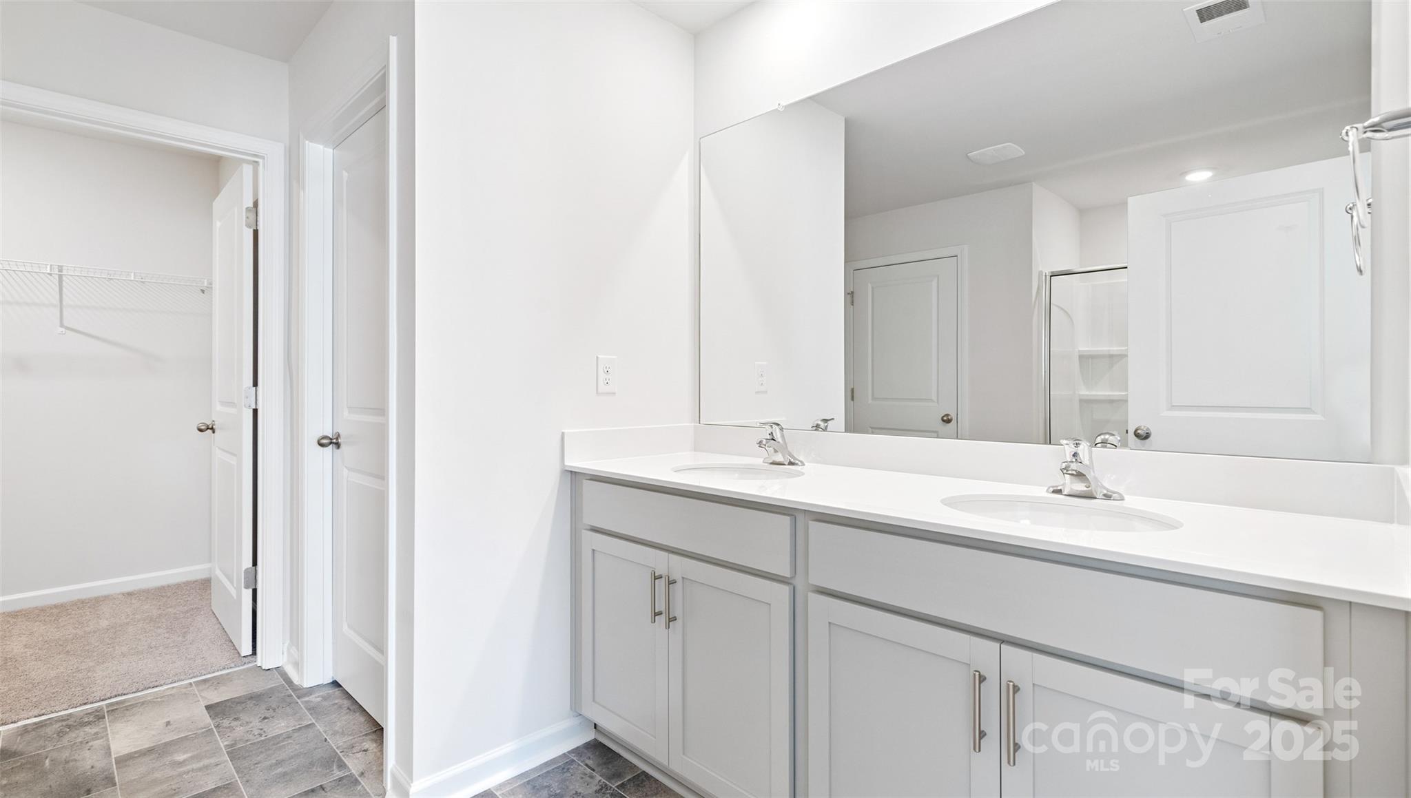 878 Two Brothers Lane York, SC 29745 - Photo 5 of 17