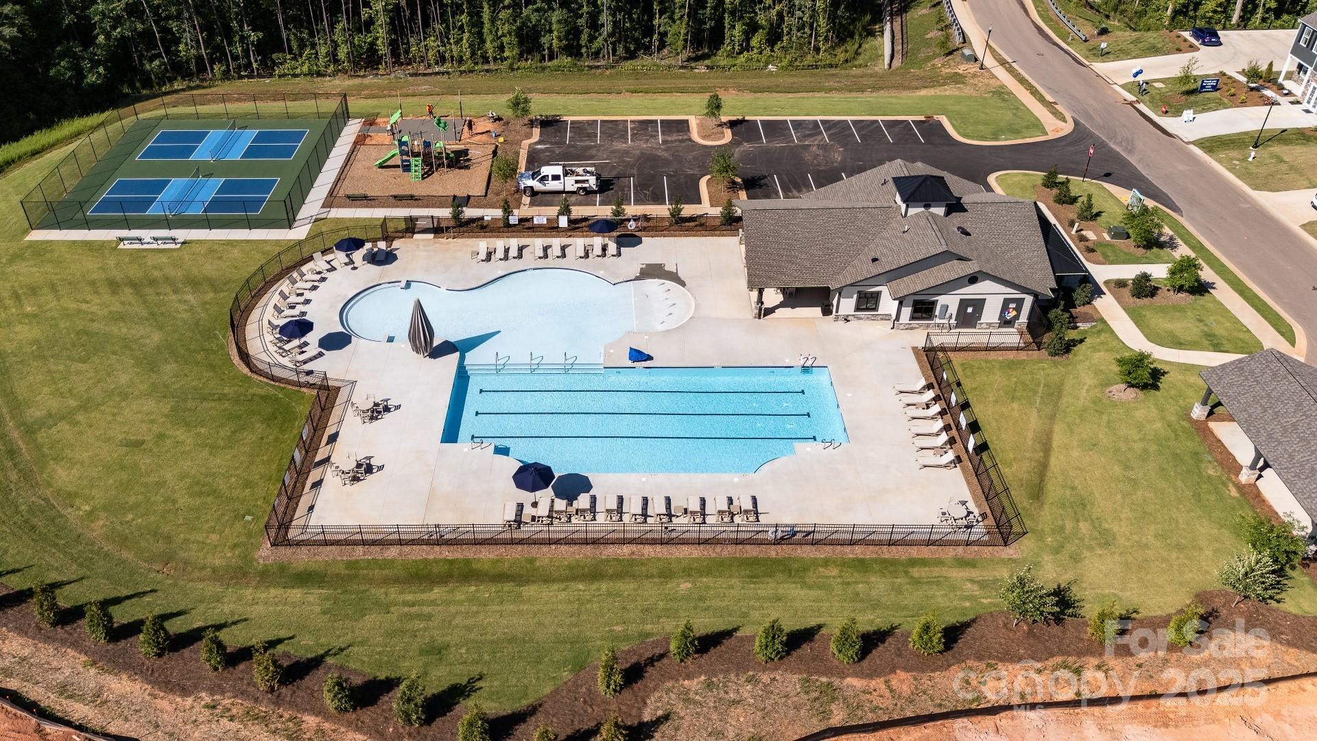 878 Two Brothers Lane York, SC 29745 - Photo 8 of 17