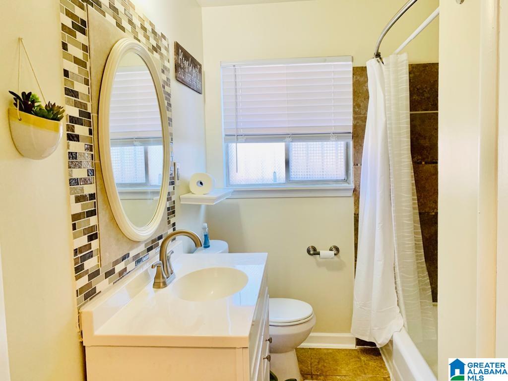 3429 Maple Avenue Southwest Birmingham, AL 35221 - Photo 9 of 17
