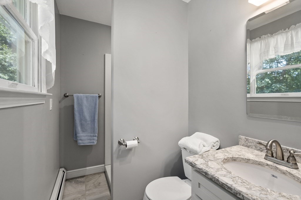 7 Brady Loop Andover, MA 01810 - Photo 23 of 36