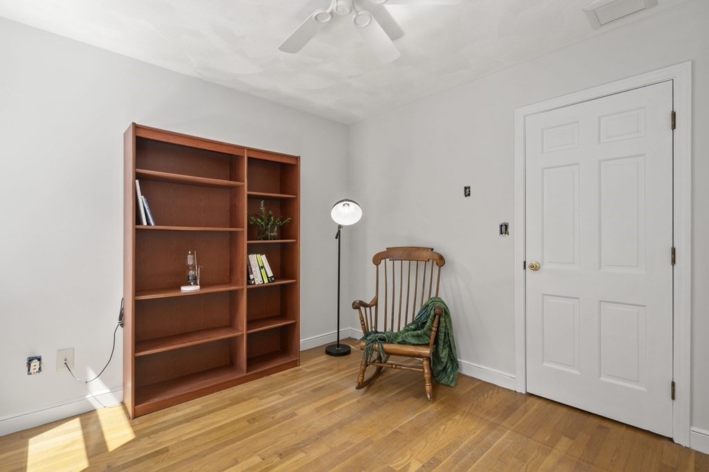 7 Brady Loop Andover, MA 01810 - Photo 28 of 36