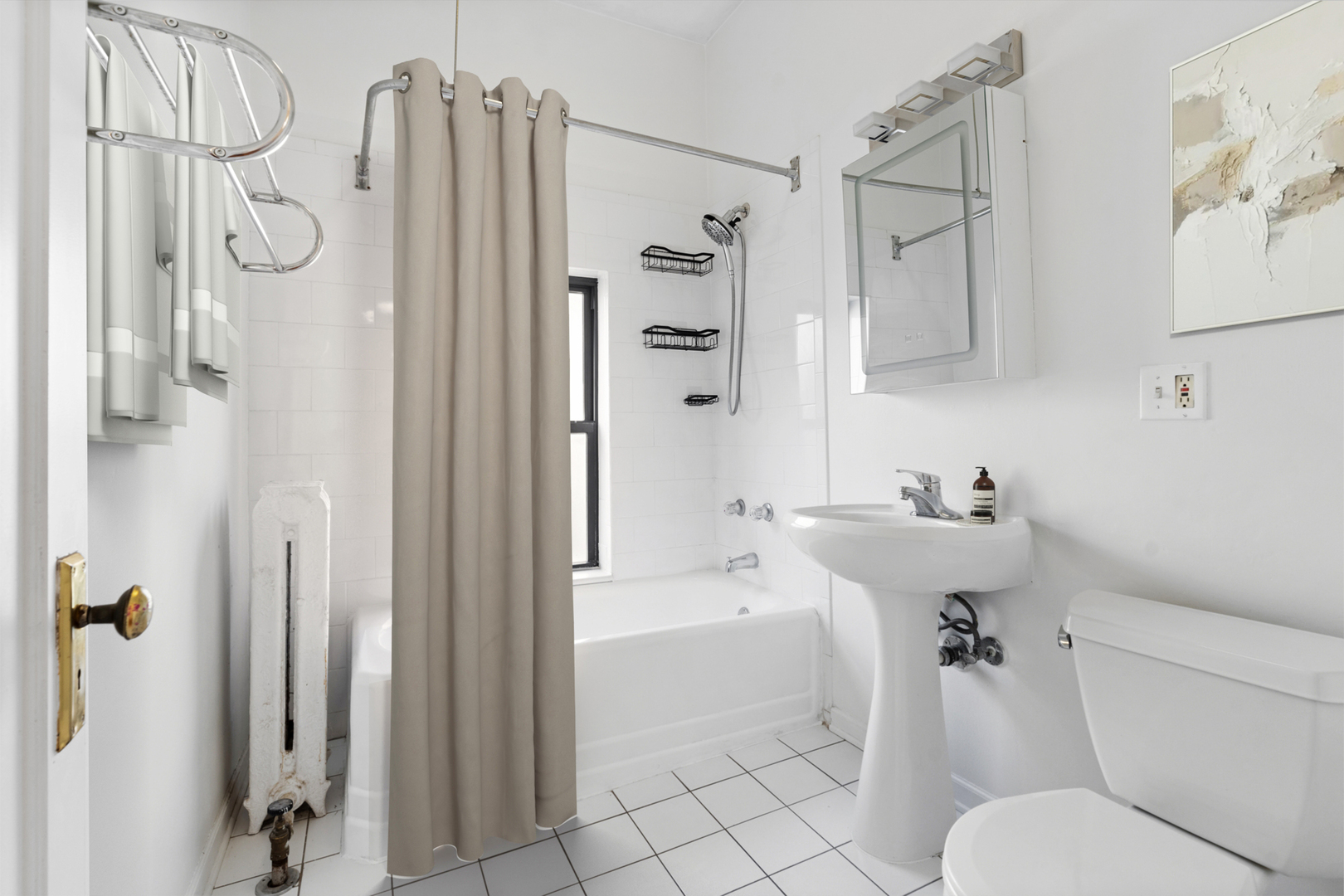 718 West Sheridan Road, Unit 3S Chicago, IL 60613 - Photo 19 of 19 Gallery Image 19