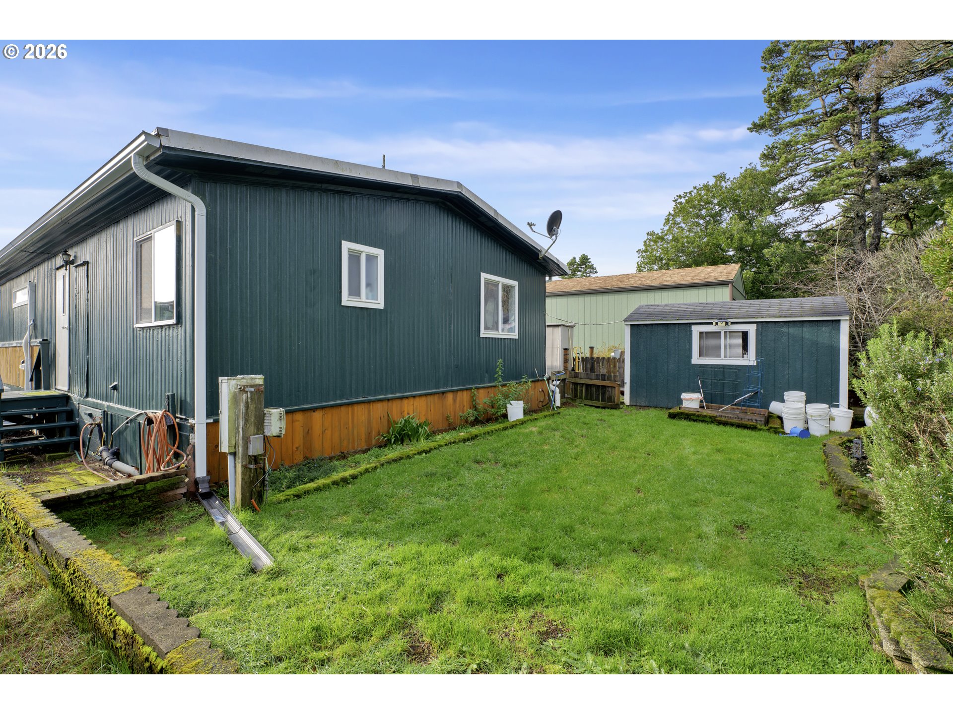 3760 Highway 101, Unit 4 Florence, OR 97439 - Photo 4 of 26