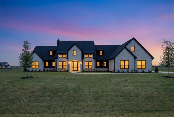 $939,675 | 133 Liv Meadow Way, Waxahachie, TX 75165