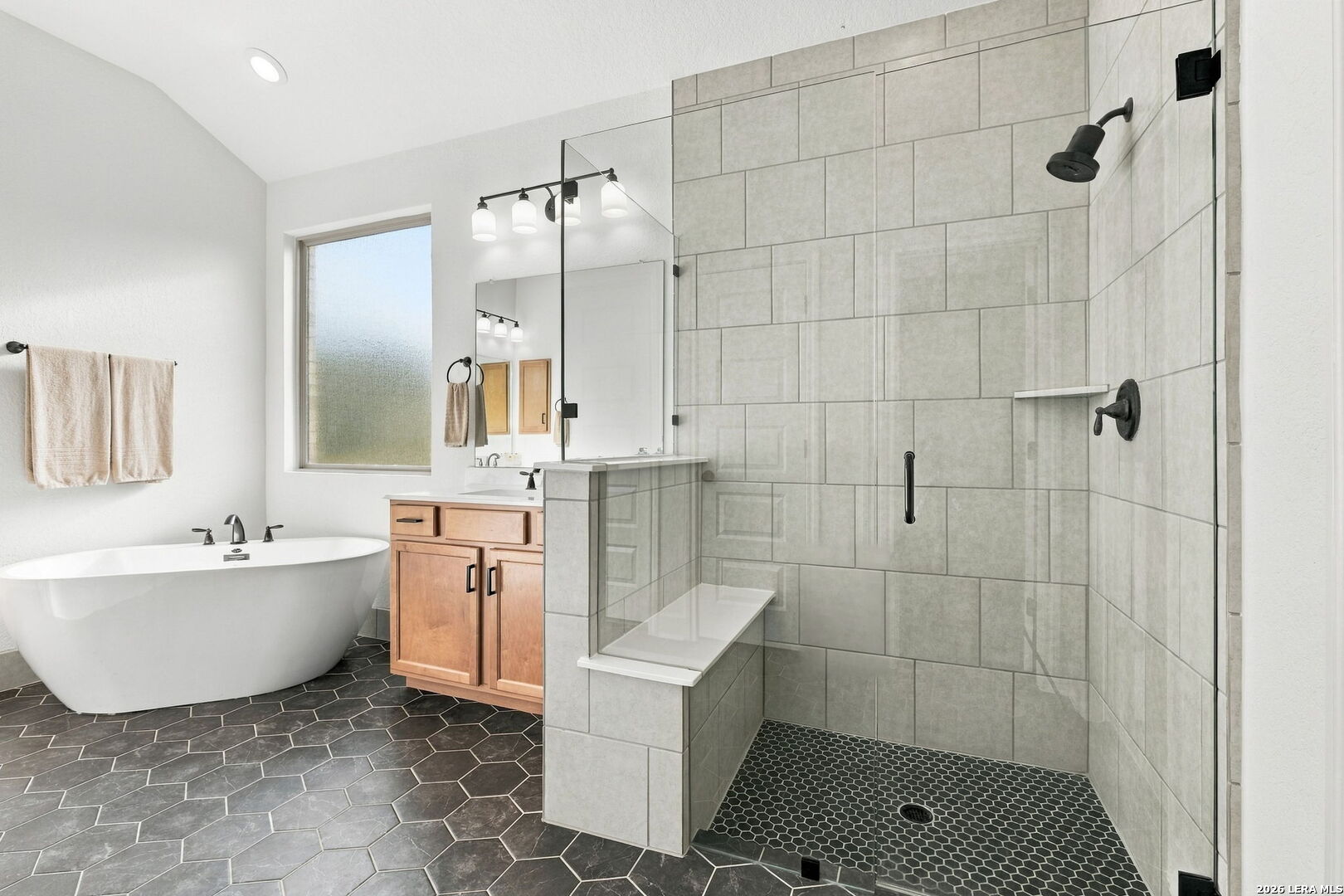8735 Gate Forest Fair Oaks Ranch, TX 78015 - Photo 23 of 40 Gallery Image 23