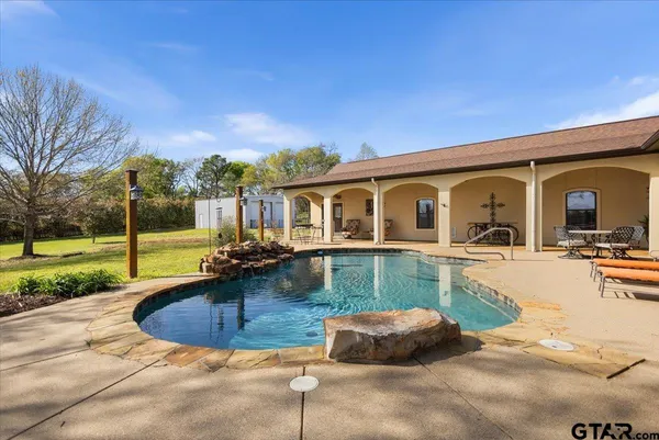 $1,000,000 | 17636 Cr 2195 Whitehouse Tx 75791, Whitehouse, TX 75791