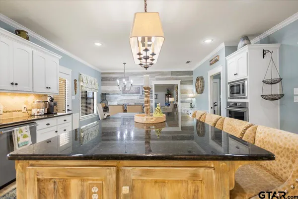 $1,000,000 | 17636 Cr 2195 Whitehouse Tx 75791, Whitehouse, TX 75791