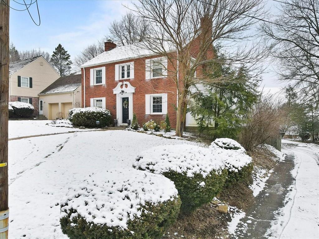 1008 Blackridge Road Pittsburgh, PA 15235 - Photo 2 of 25 Gallery Image 2