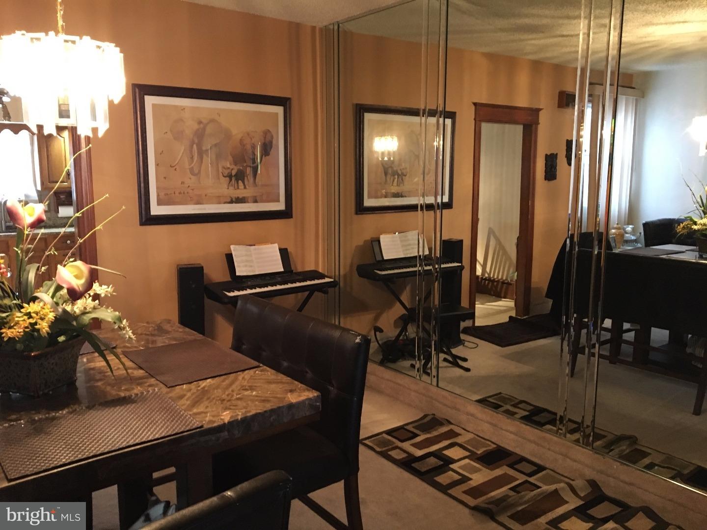 5415 Rutland Street Philadelphia, PA 19124 - Photo 3 of 20 Dining Room