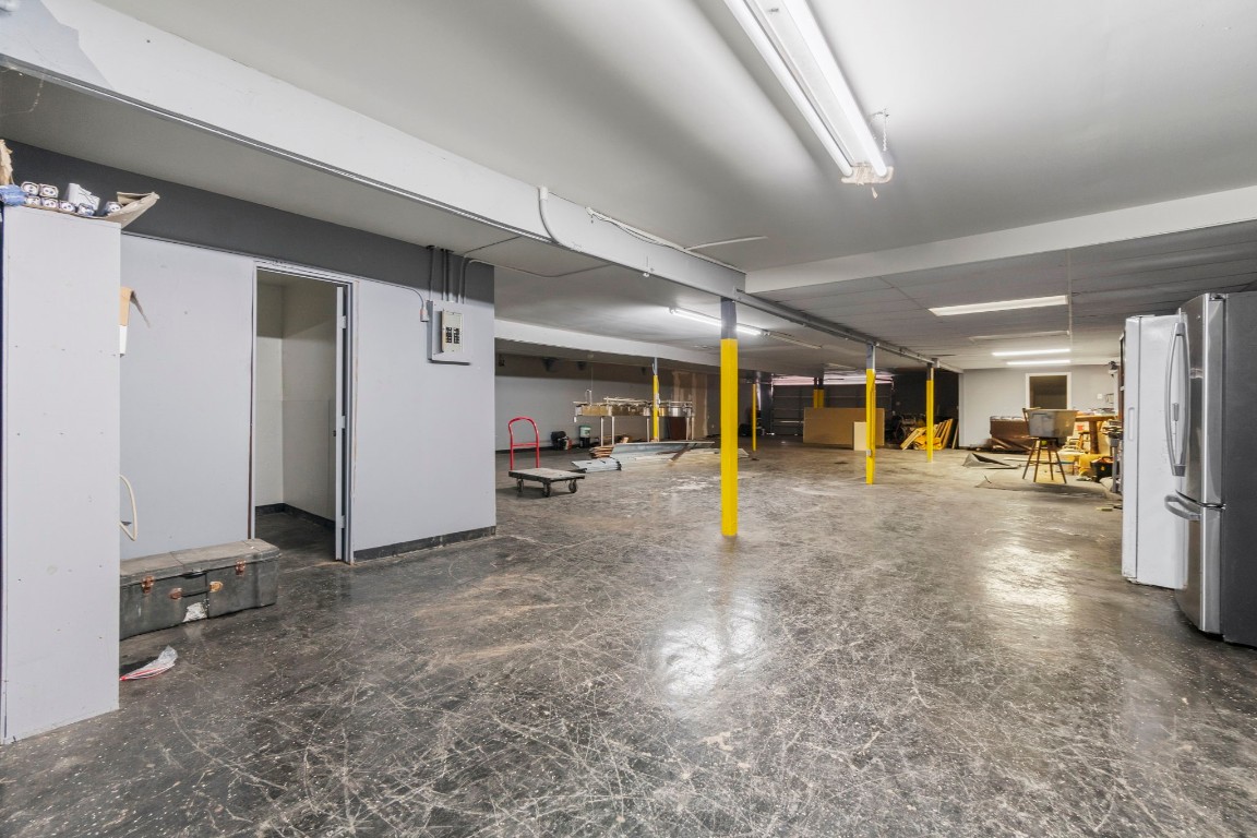 1018 Shaver Street Pasadena, TX 77506 - Photo 21 of 43 a view of a storage & utility room