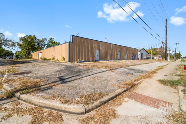 $590,000 | 1018 Shaver Street, Pasadena, TX 77506