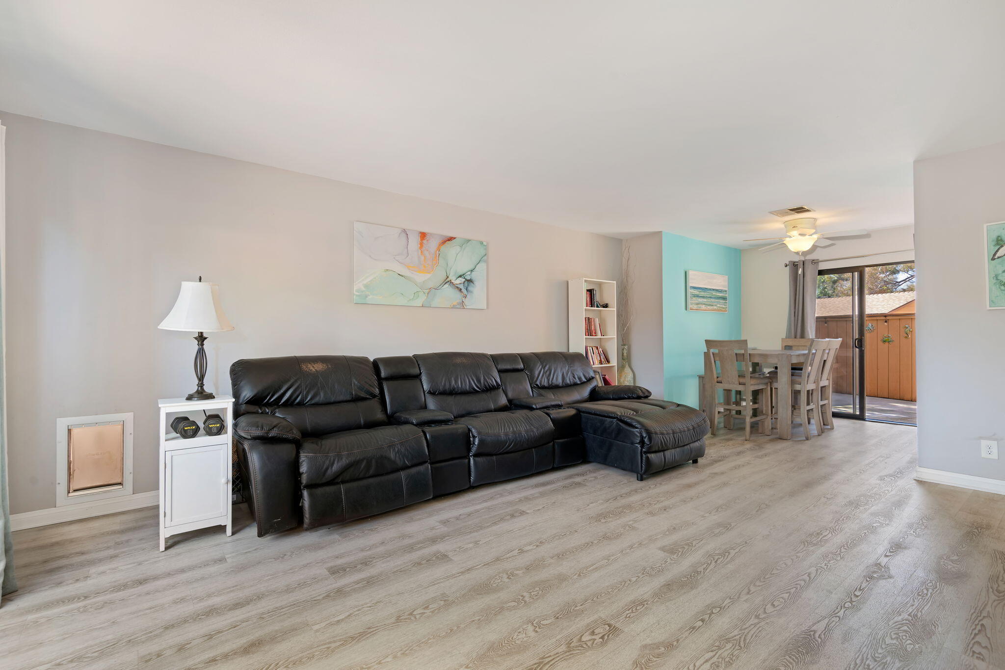5290 Overpass Road, Unit 21 Santa Barbara, CA 93111 - Photo 4 of 21 05-Living Room