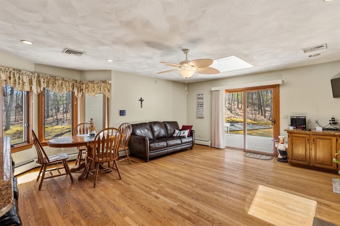 278 Tower Hill Road Cumberland, RI 02864 - Photo 14 of 50