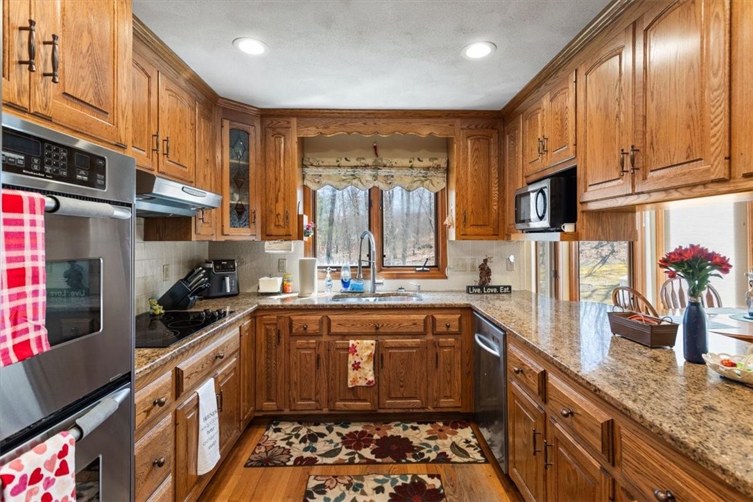 278 Tower Hill Road Cumberland, RI 02864 - Photo 17 of 50