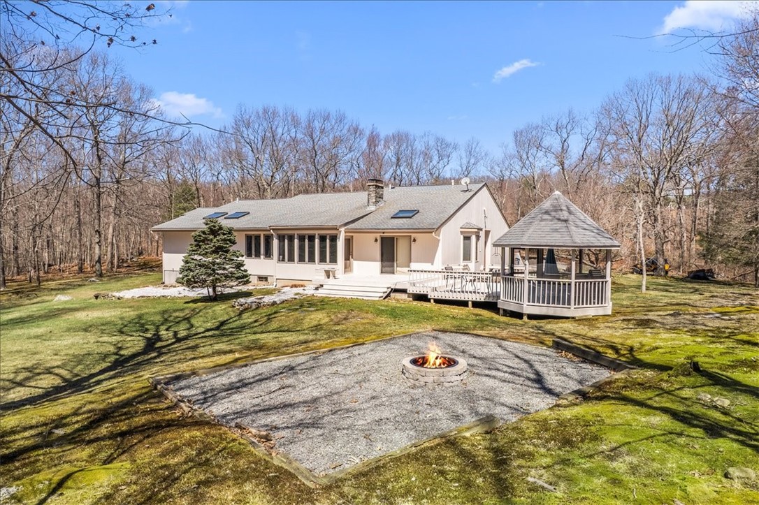 278 Tower Hill Road Cumberland, RI 02864 - Photo 46 of 50