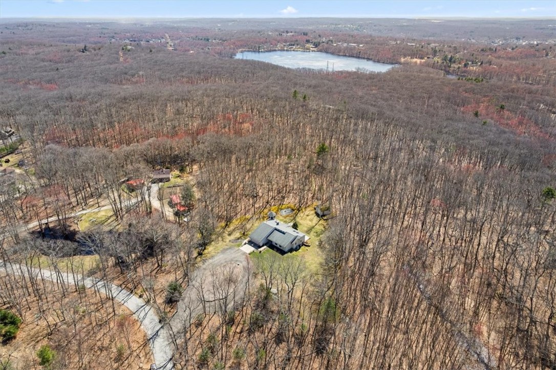 278 Tower Hill Road Cumberland, RI 02864 - Photo 5 of 50