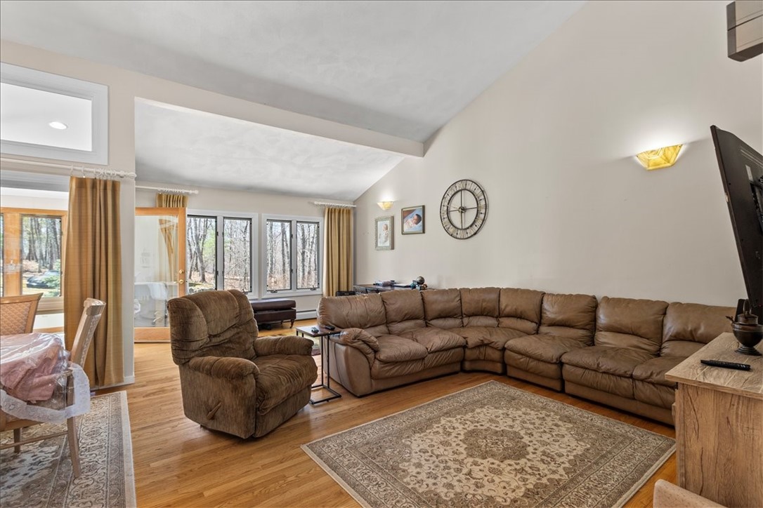 278 Tower Hill Road Cumberland, RI 02864 - Photo 8 of 50