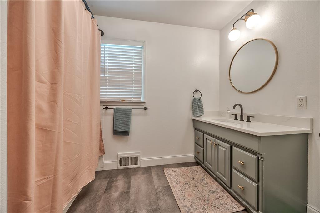 5531 Reeds Road Mission, KS 66202 - Photo 14 of 22 Gallery Image 14