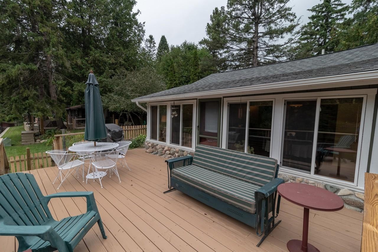 6069 Parke Road Indian River, MI 49749 - Photo 16 of 34 Gallery Image 16