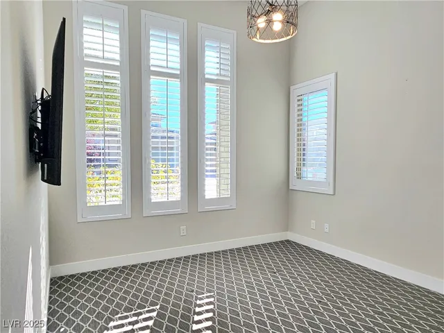 $7,500 | 12374 Skyracer Drive, Las Vegas, NV 89138