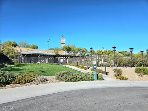 $6,000 | 12374 Skyracer Drive, Las Vegas, NV 89138