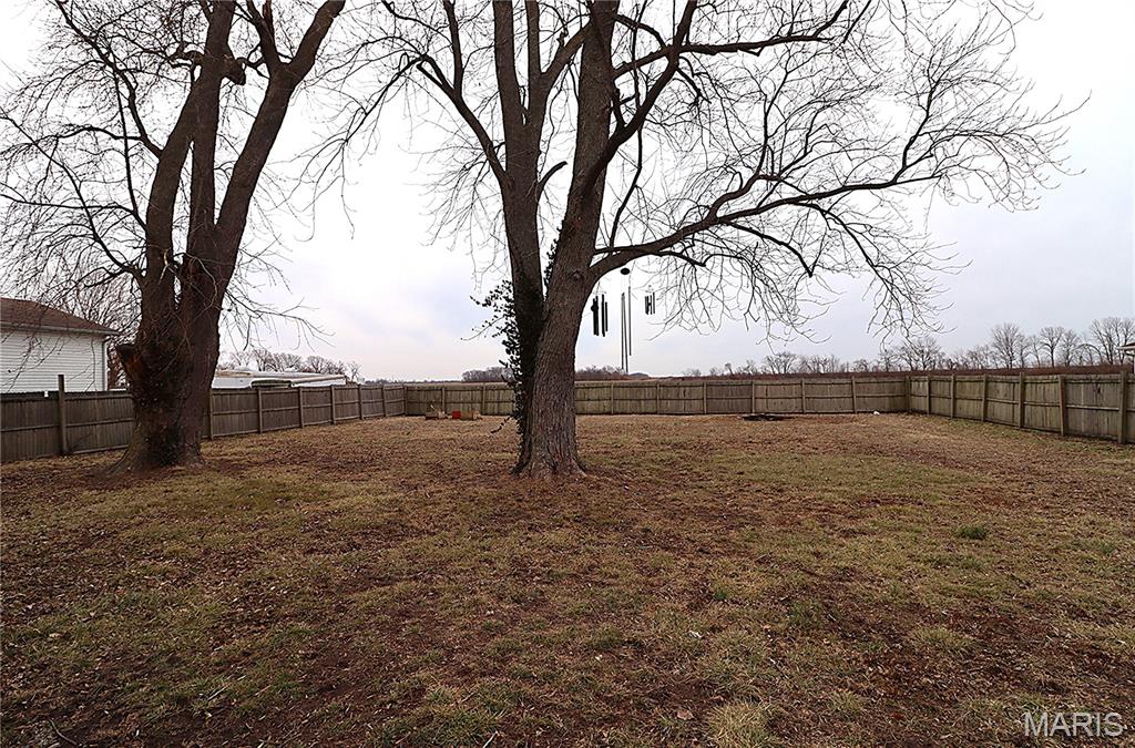 302 Goodall Street Worden, IL 62097 - Photo 20 of 23