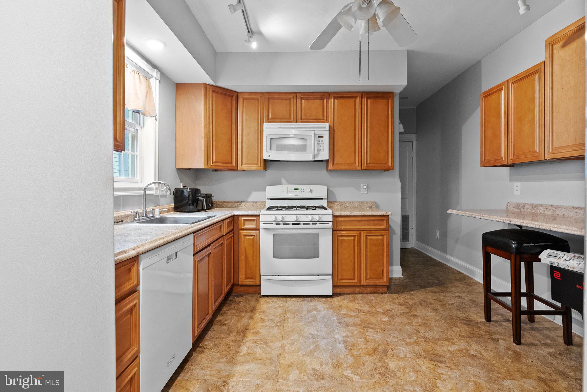 1575 Old York Road Abington, PA 19001 - Photo 8 of 31 1st Floor Kitchen