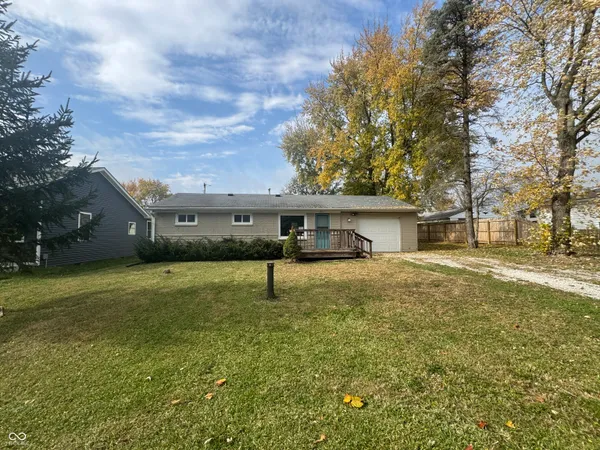 $124,900 | 6316 Vigo Drive, Clayton, IN 46118