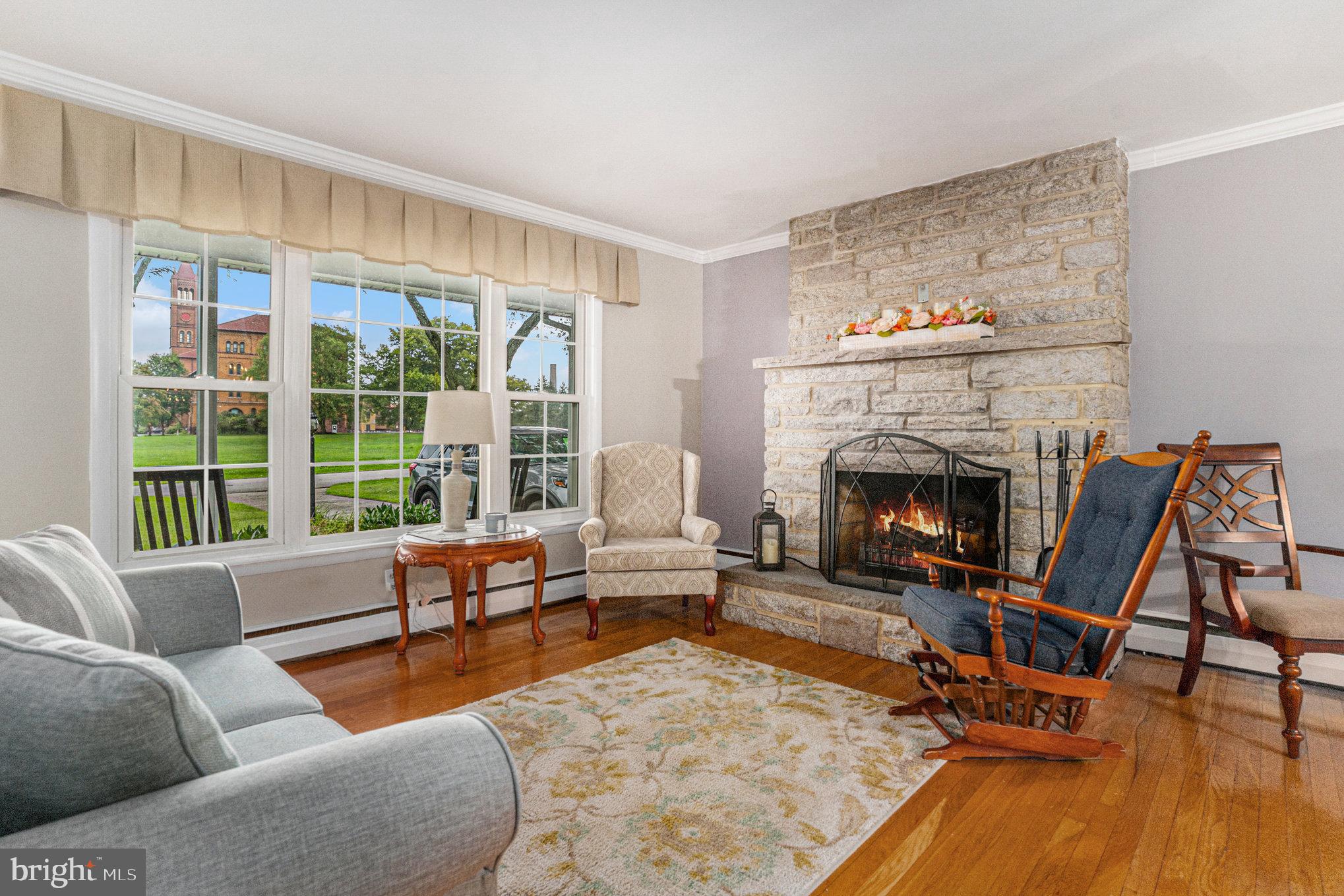 26 Chapel View Road Norristown, PA 19403 - Photo 8 of 28 Large Picture Window in Living Room