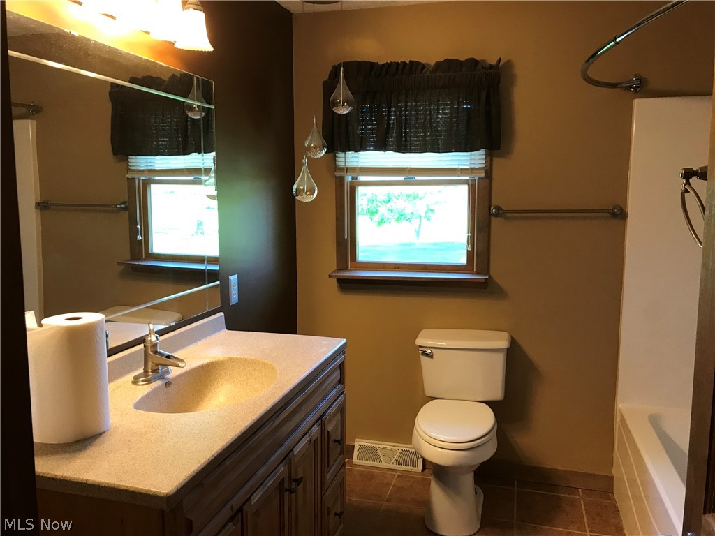 4033 Prospect Road New London, OH 44851 - Photo 7 of 9 Gallery Image 7