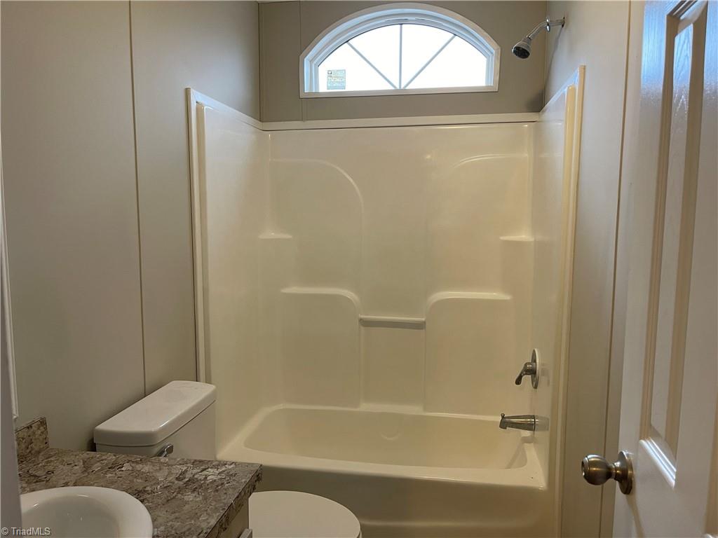 6581 Crestline Road Laurinburg, NC 28352 - Photo 14 of 19