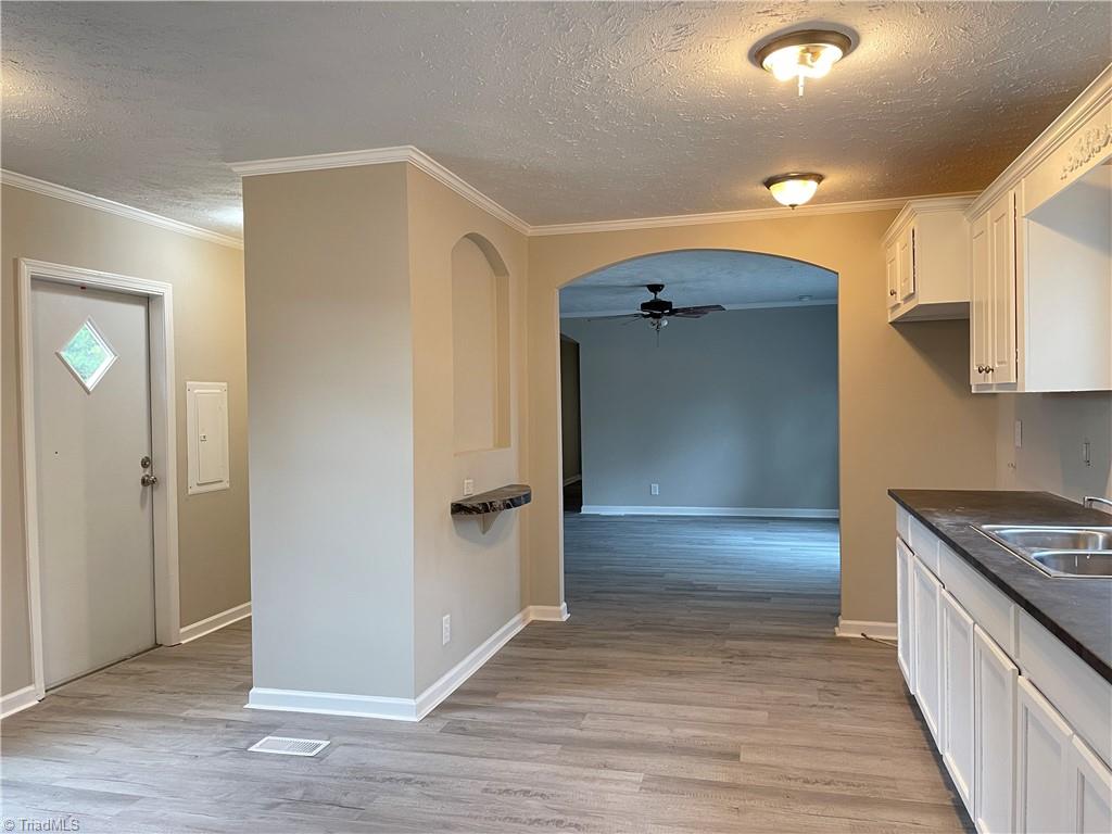 6581 Crestline Road Laurinburg, NC 28352 - Photo 7 of 19