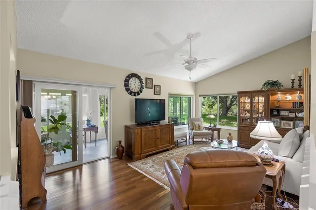 $424,000 | 4239 Carriage Drive, Unit 36, Sarasota, FL 34241