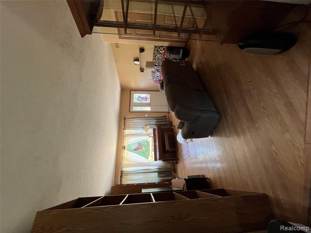 28524 Elwell Road Belleville, MI 48111 - Photo 36 of 84