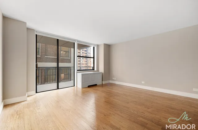 $5,750 | 330 East 39th Street, Unit 30P | Murray Hill