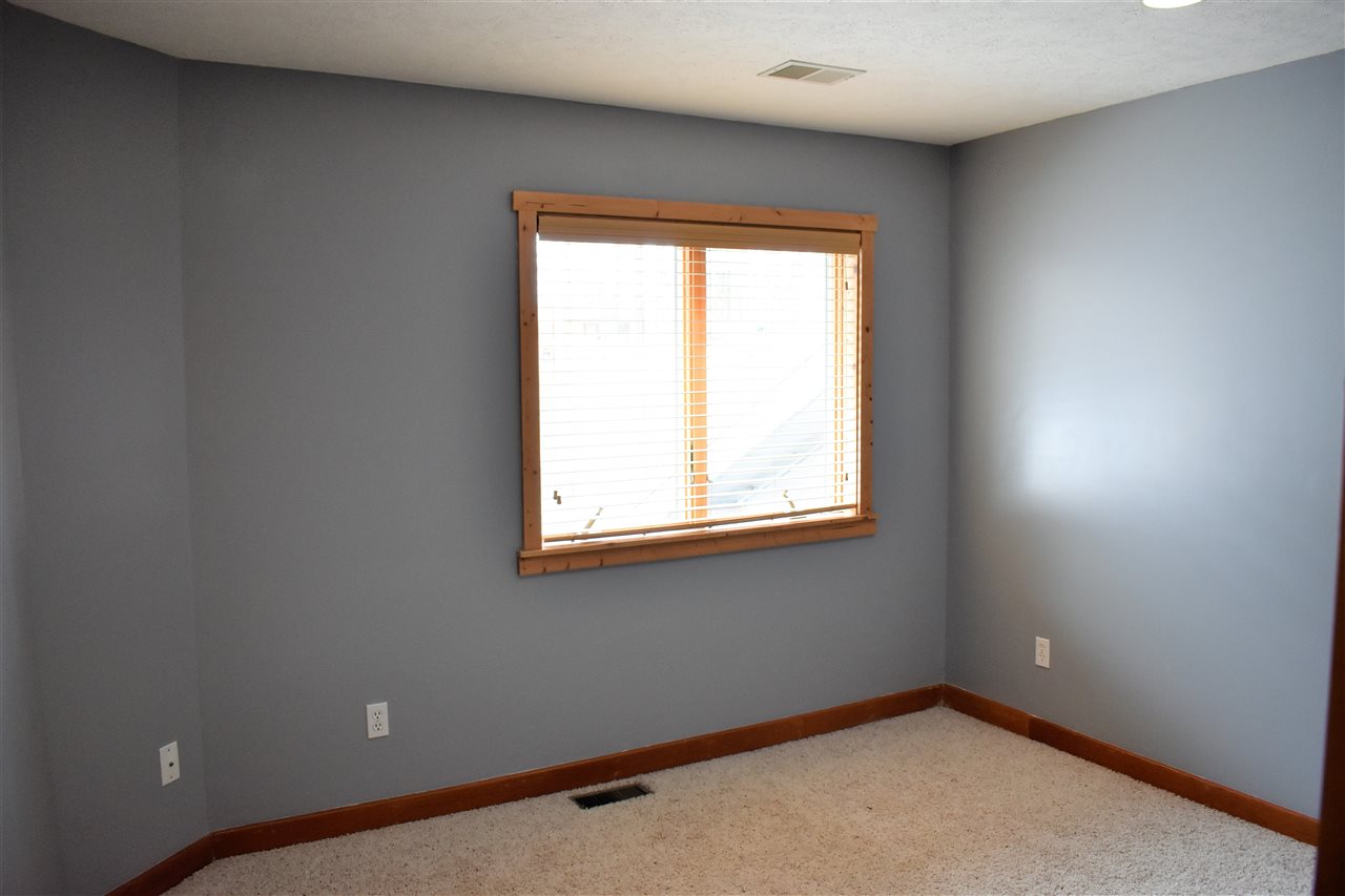 3601 South Maple Valley Road Suttons Bay, MI 49682 - Photo 24 of 41 1856565-23.JPG
