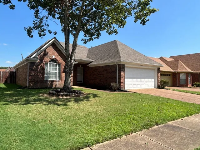 $1,695 | 4806 Ashcroft Drive, Memphis, TN 38125
