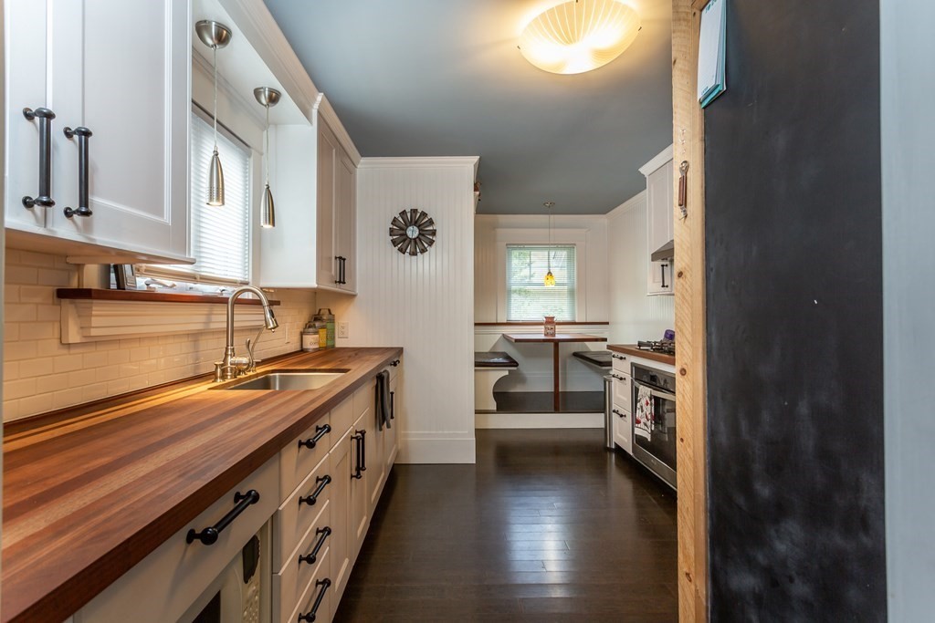 355 Rochester Street Fall River, MA 02720 - Photo 17 of 32 Gallery Image 17