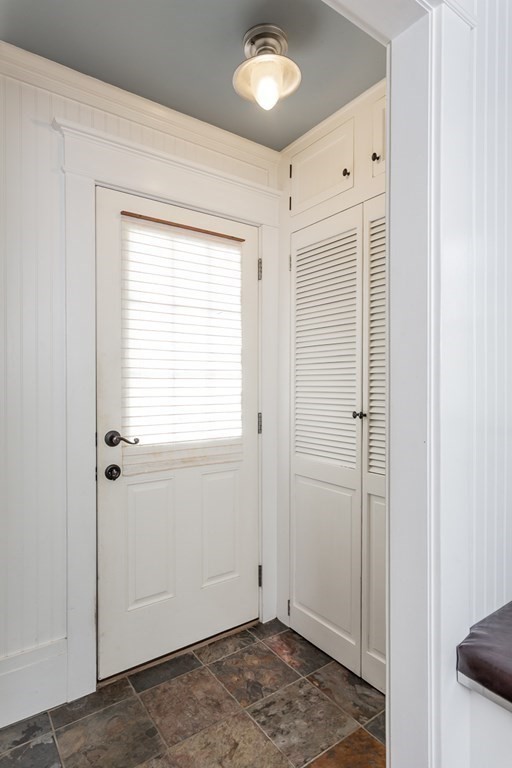 355 Rochester Street Fall River, MA 02720 - Photo 21 of 32 Gallery Image 21