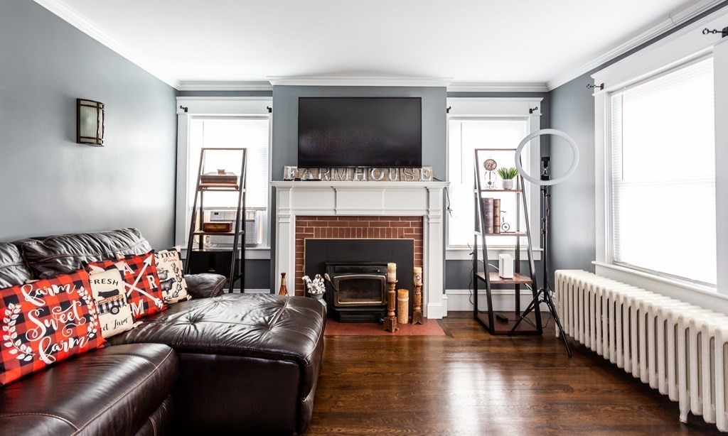 355 Rochester Street Fall River, MA 02720 - Photo 9 of 32 Gallery Image 9