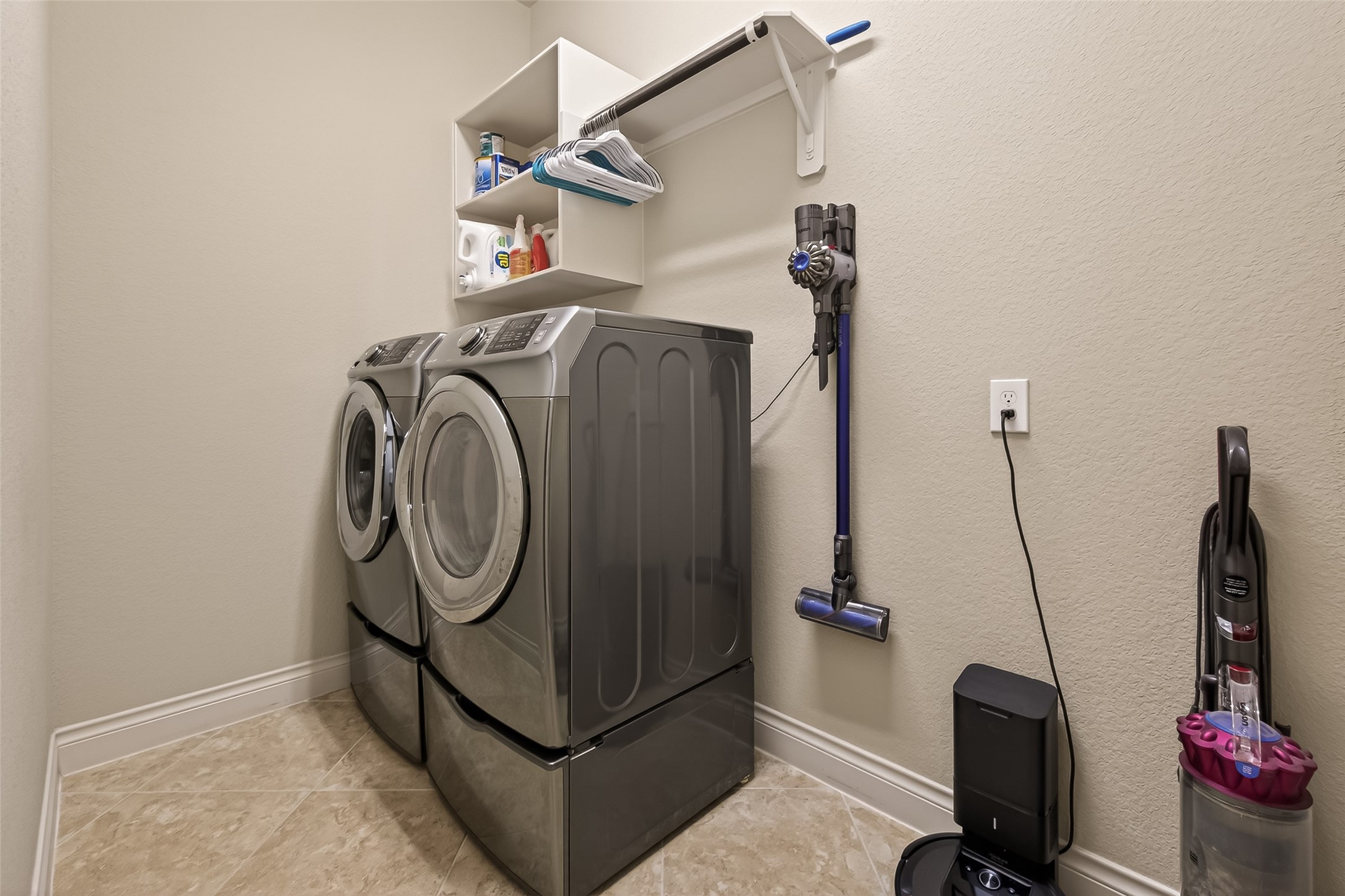 28435 Sycamore Falls Lane Fulshear, TX 77441 - Photo 23 of 46 a utility room with dryer and washer