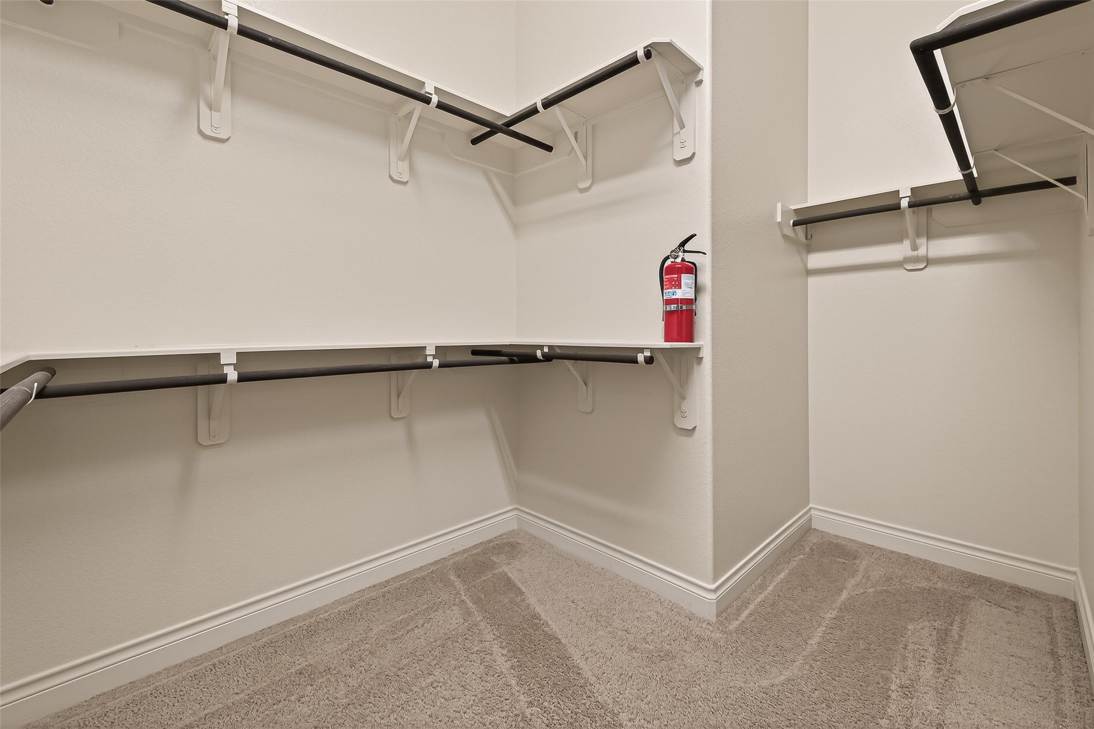 28435 Sycamore Falls Lane Fulshear, TX 77441 - Photo 42 of 46 a view of small space