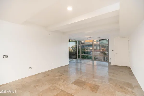 $3,199 | 7157 East Rancho Vista Drive, Unit 6010, Scottsdale, AZ 85251