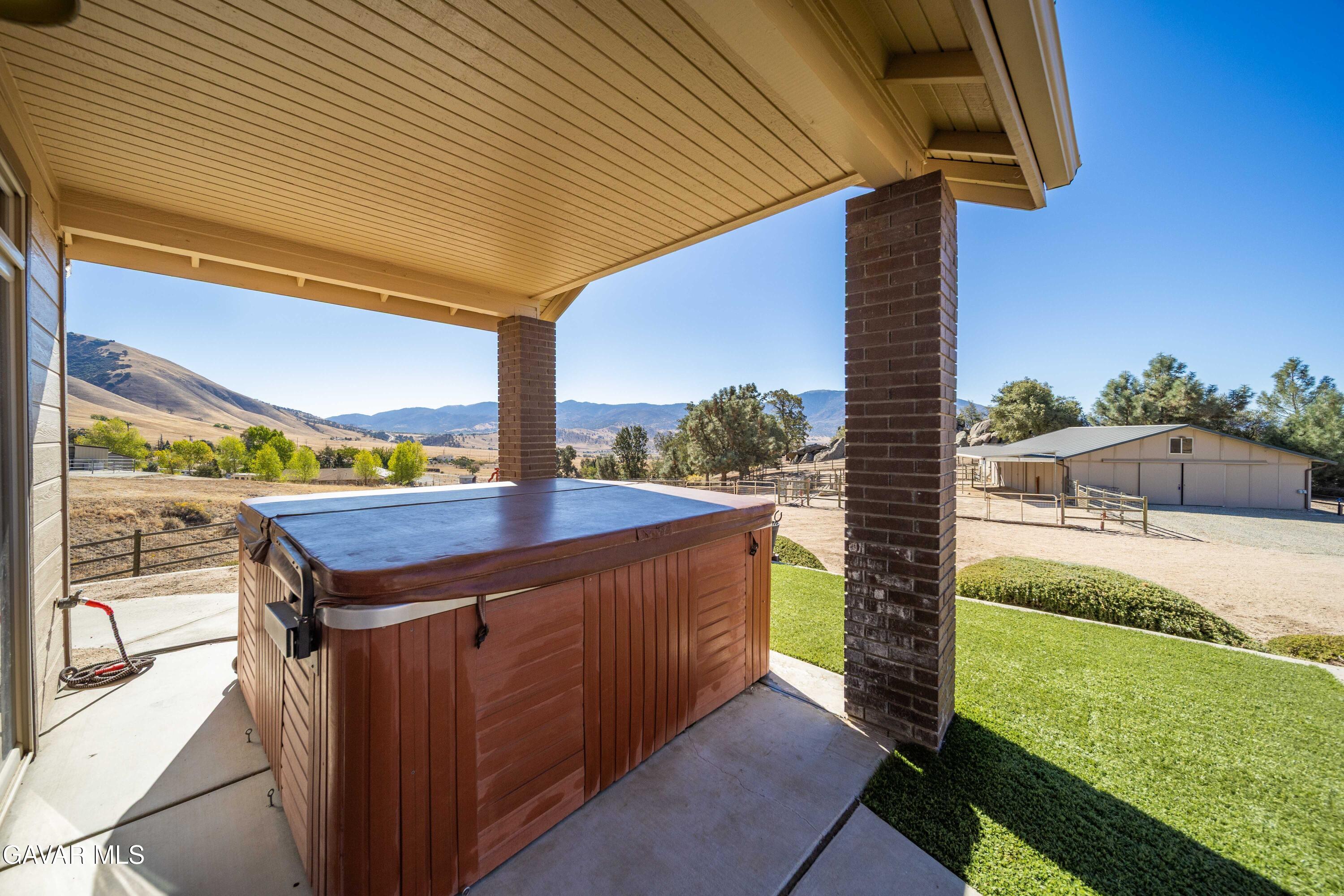25370 Bear Valley Road Tehachapi, CA 93561 - Photo 47 of 65 25370 Bear Valley Rd Tehachapi-45