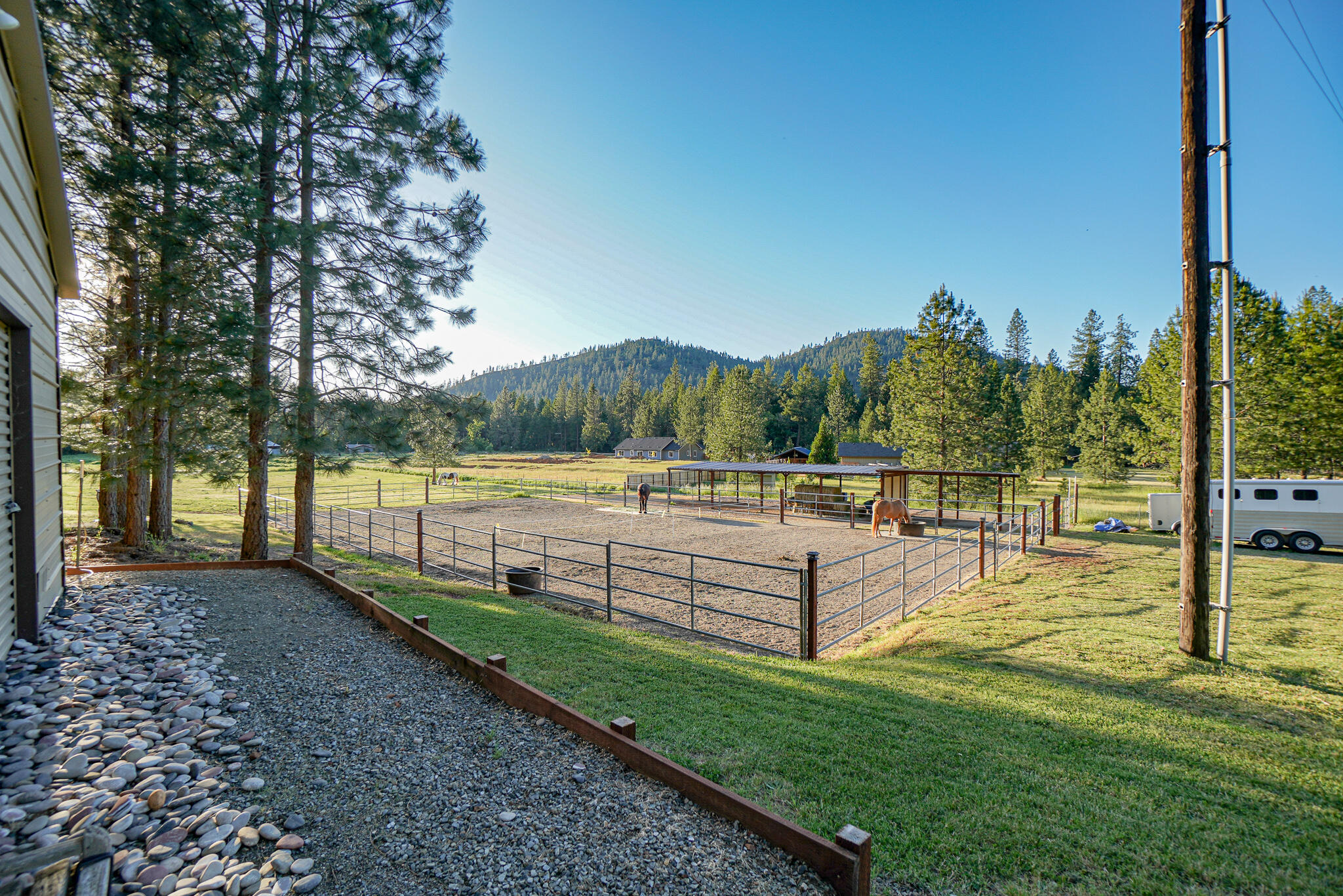 186 Felkner Road Grants Pass, OR 97527 - Photo 46 of 68 Views !