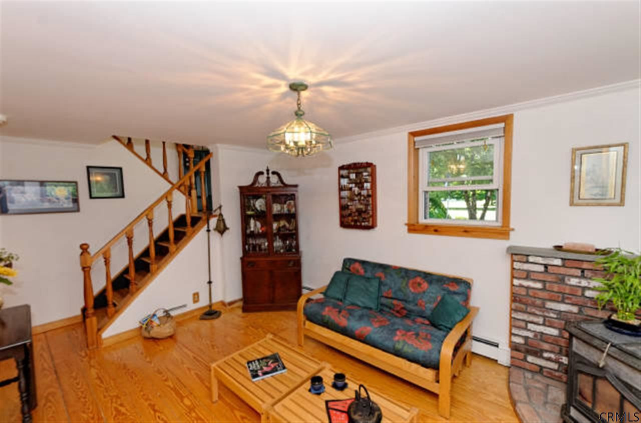 129 Van Aernem Road Malta, NY 12020 - Photo 10 of 25 Photo 10