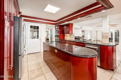 $1,375,000 | 9626 North 33rd Street, Phoenix, AZ 85028
